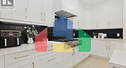 Residential - Single Family Home - Calgary, Canada - Canada