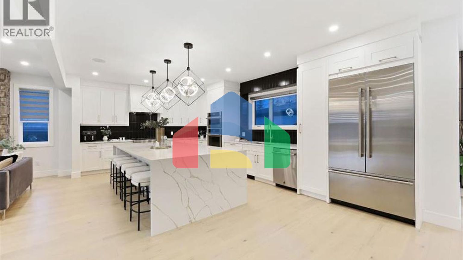 Residential - Single Family Home - Calgary, Canada - Canada