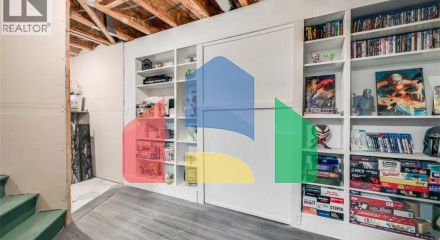 Residential - Single Family Home - Calgary, Canada - Canada