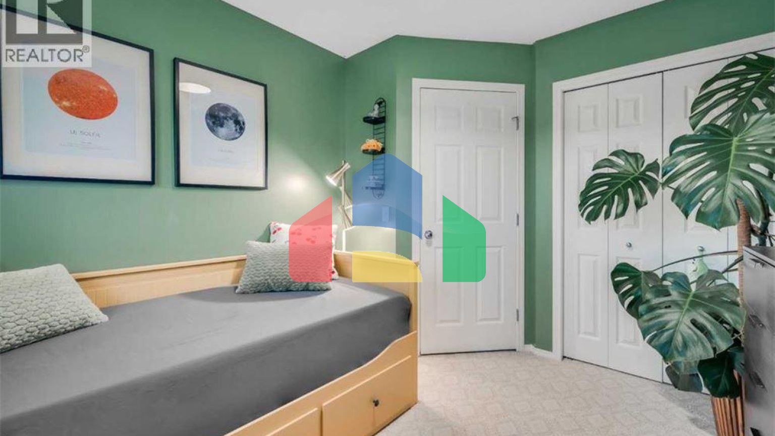 Residential - Single Family Home - Calgary, Canada - Canada