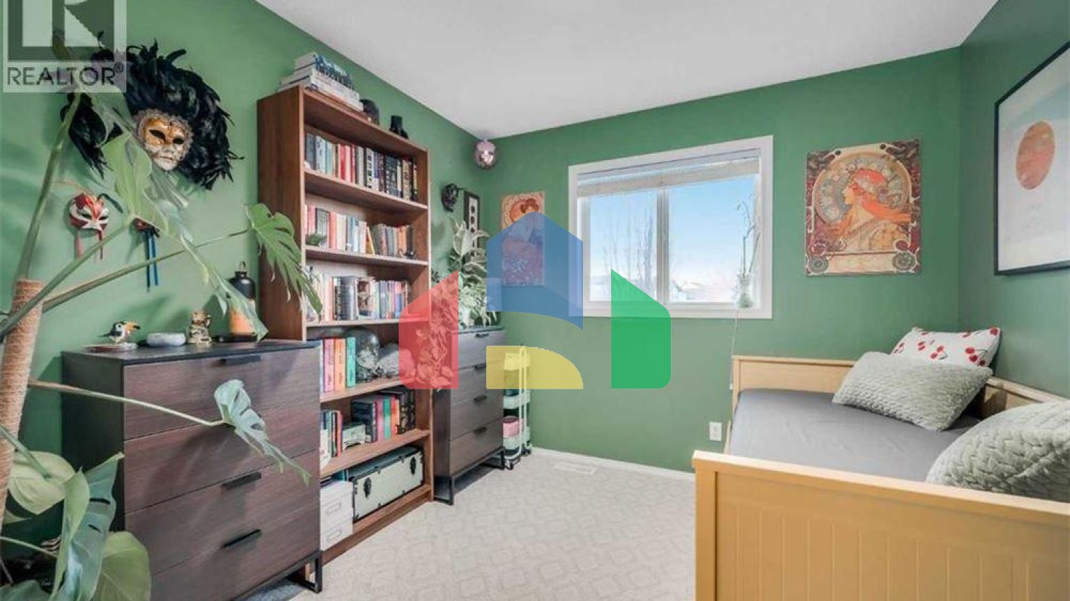 Residential - Single Family Home - Calgary, Canada - Canada