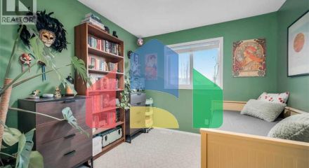 Residential - Single Family Home - Calgary, Canada - Canada