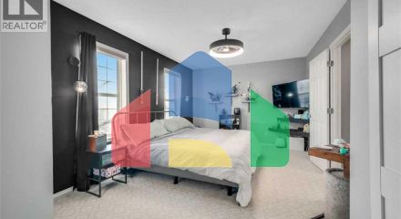 Residential - Single Family Home - Calgary, Canada - Canada