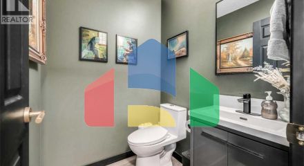 Residential - Single Family Home - Calgary, Canada - Canada