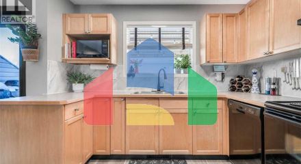 Residential - Single Family Home - Calgary, Canada - Canada