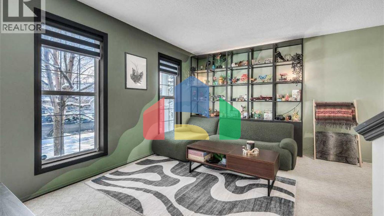 Residential - Single Family Home - Calgary, Canada - Canada