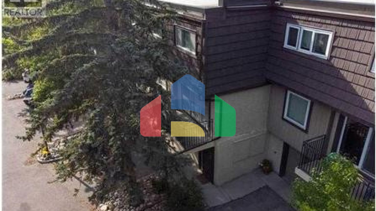 Residential - Townhouse - Calgary, Canada - Canada