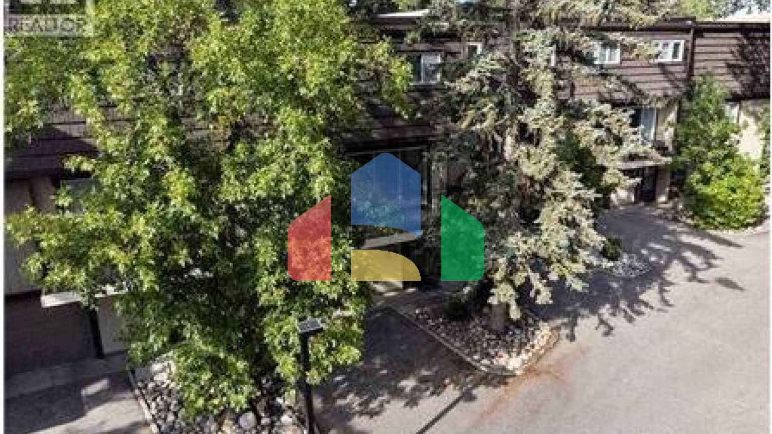 Residential - Townhouse - Calgary, Canada - Canada