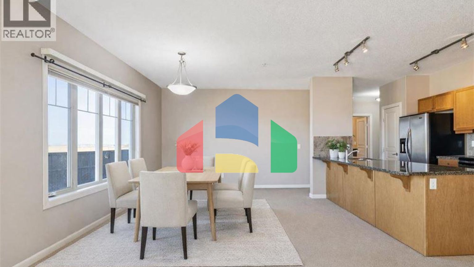 Residential - Condo/Apartment - Calgary, Canada - Canada