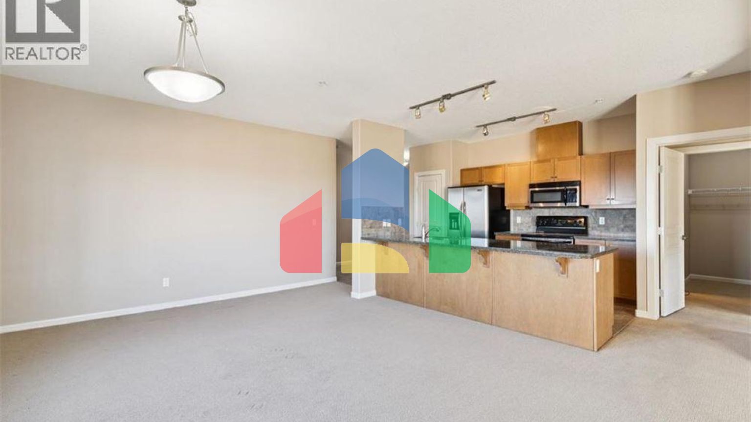 Residential - Condo/Apartment - Calgary, Canada - Canada