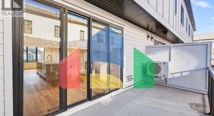 Residential - Single Family Home - Calgary, Canada - Canada