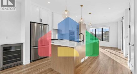 Residential - Single Family Home - Calgary, Canada - Canada