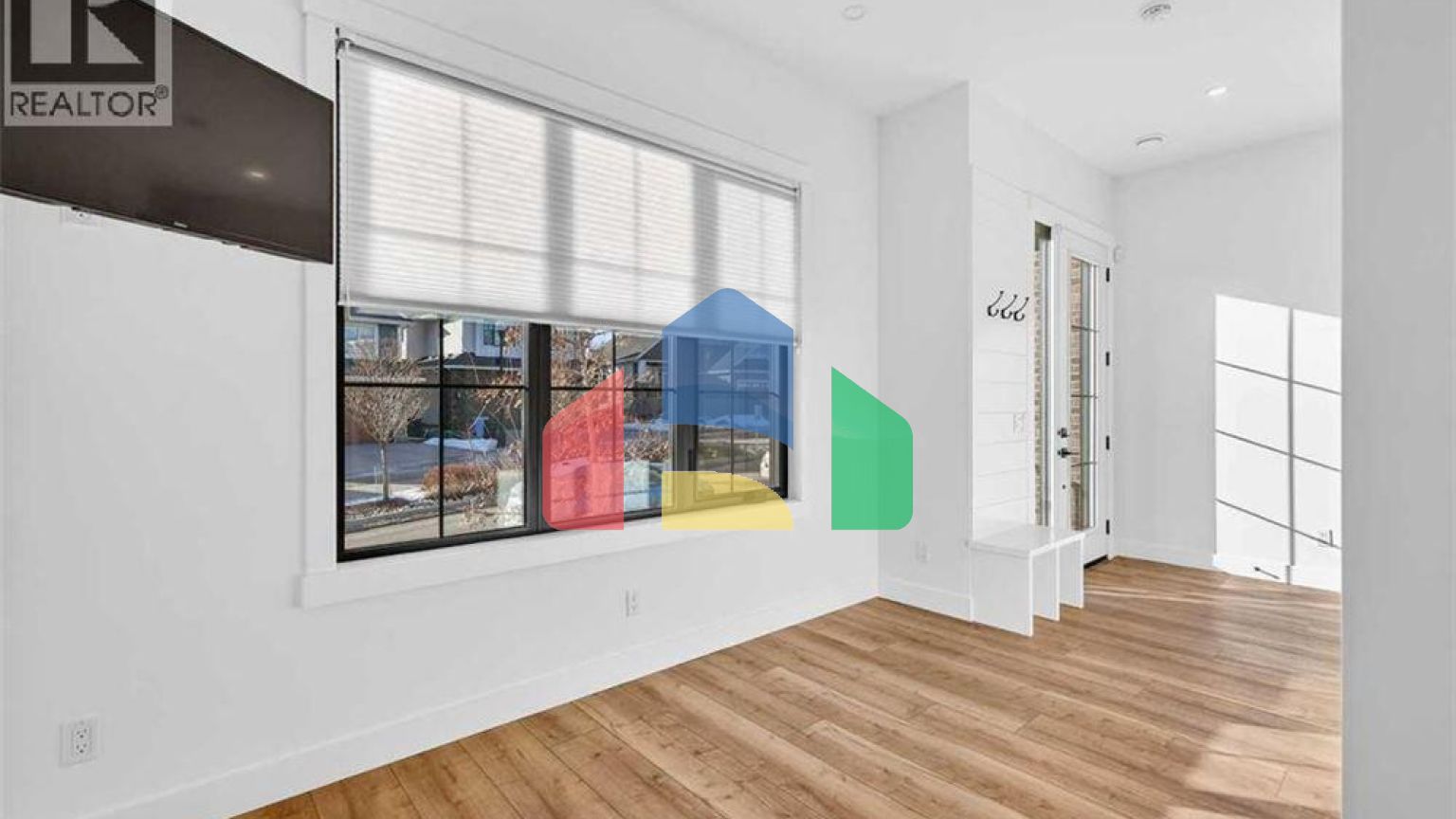 Residential - Single Family Home - Calgary, Canada - Canada