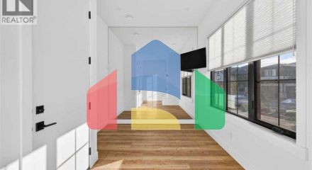 Residential - Single Family Home - Calgary, Canada - Canada