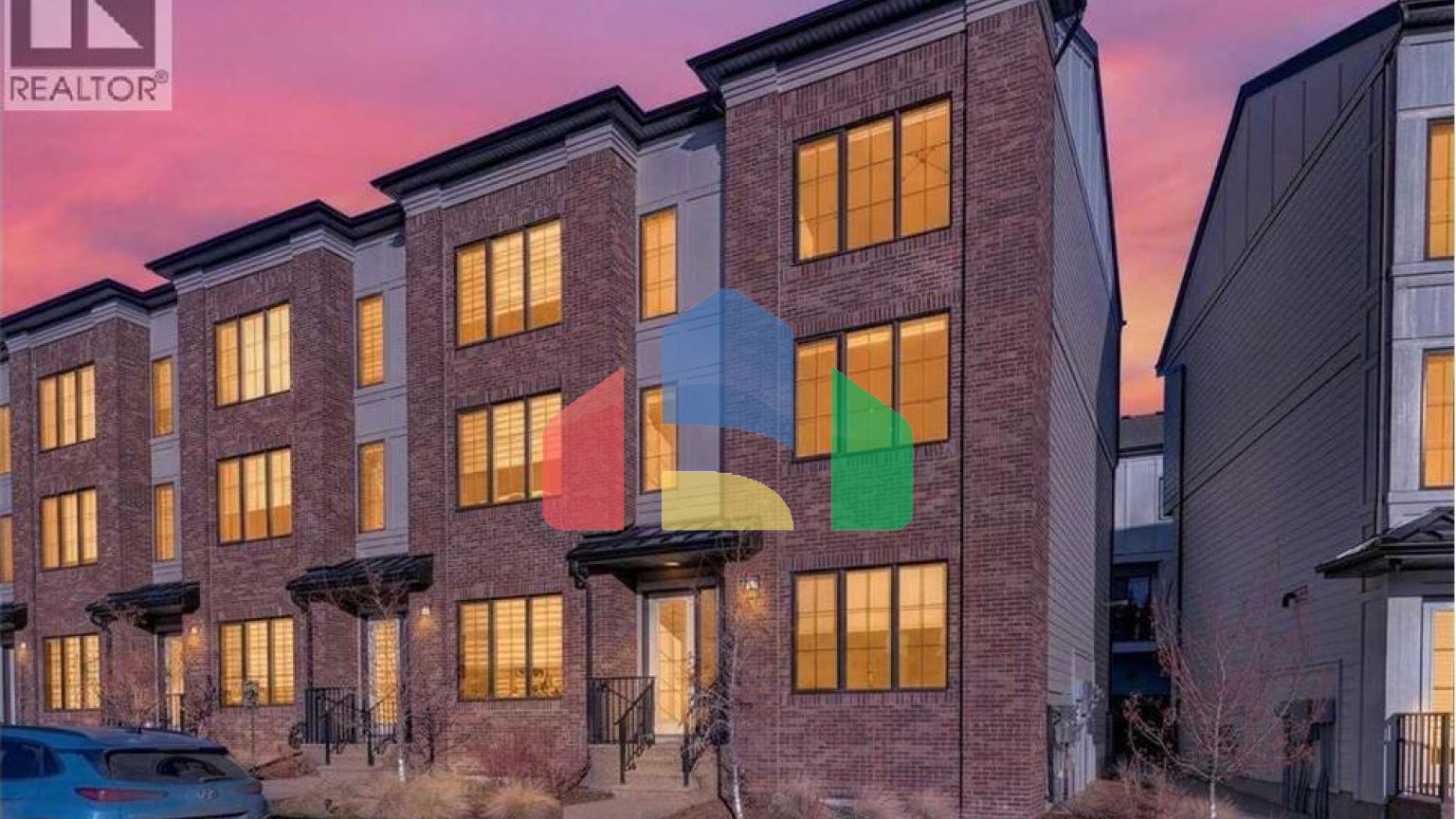 Residential - Single Family Home - Calgary, Canada - Canada