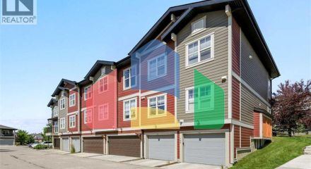 Residential - Townhouse - Calgary, Canada - Canada
