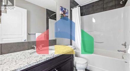 Residential - Townhouse - Calgary, Canada - Canada