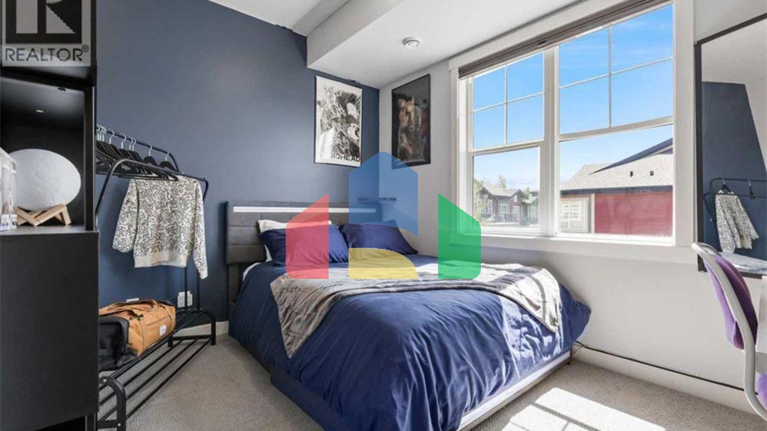 Residential - Townhouse - Calgary, Canada - Canada