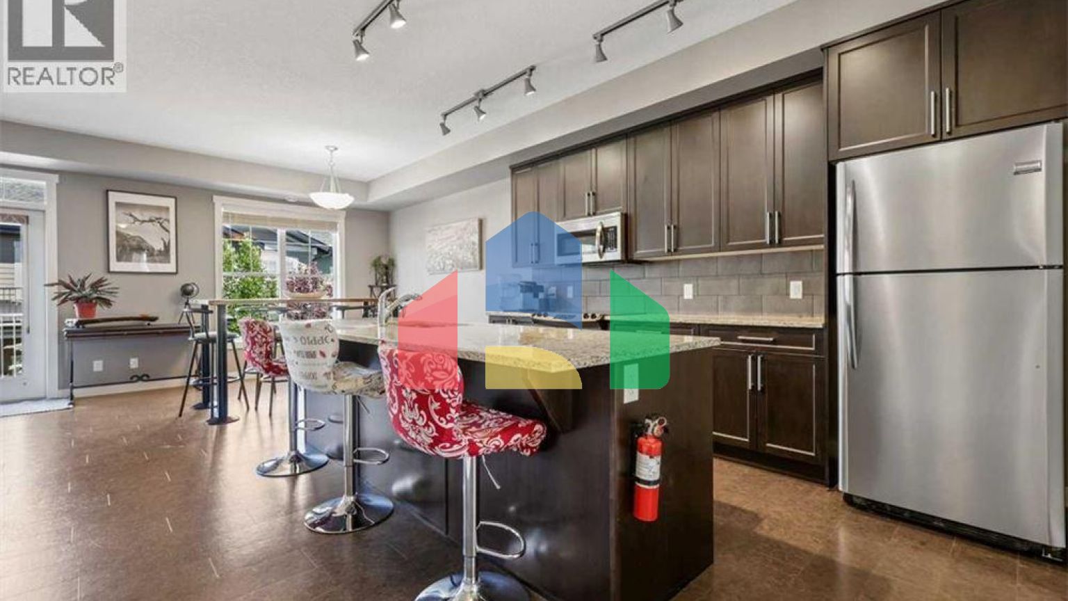 Residential - Townhouse - Calgary, Canada - Canada