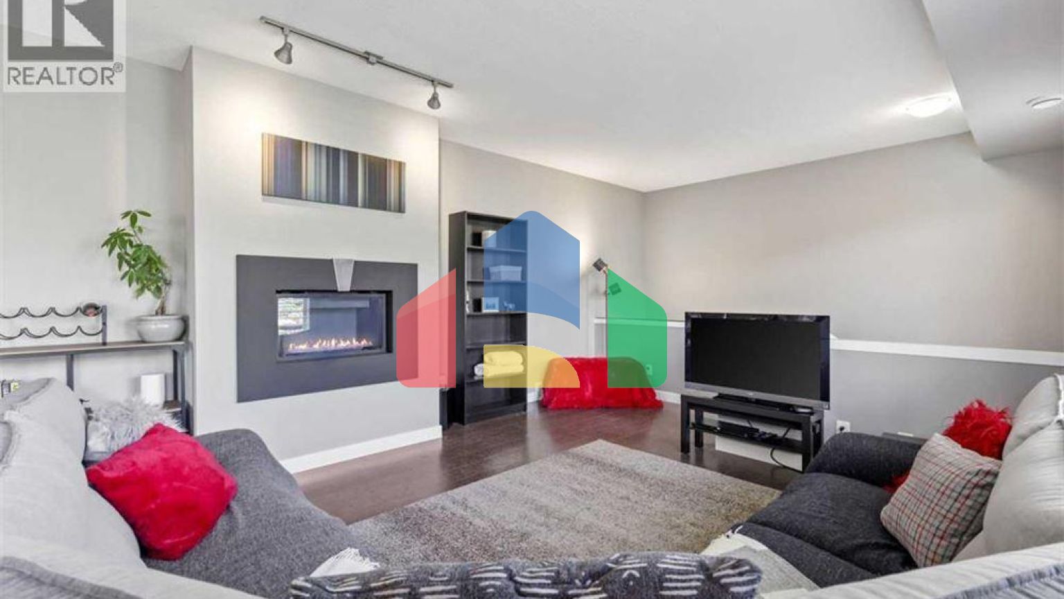 Residential - Townhouse - Calgary, Canada - Canada