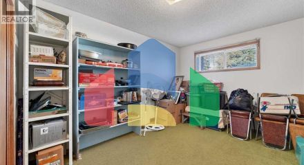 Residential - Single Family Home - Calgary, Canada - Canada