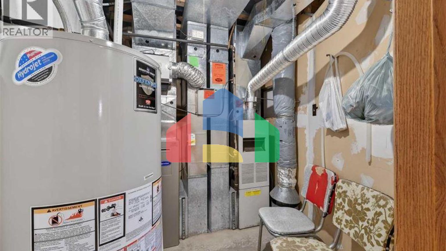 Residential - Single Family Home - Calgary, Canada - Canada