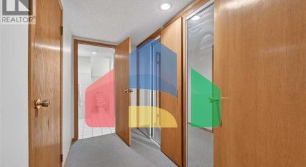 Residential - Single Family Home - Calgary, Canada - Canada