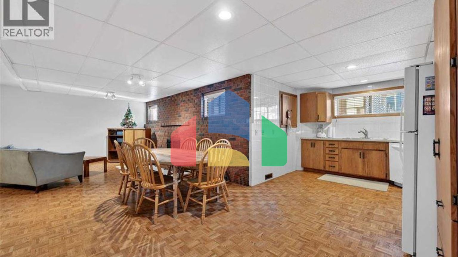 Residential - Single Family Home - Calgary, Canada - Canada