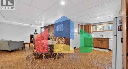 Residential - Single Family Home - Calgary, Canada - Canada