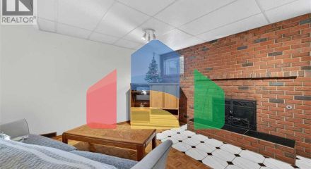 Residential - Single Family Home - Calgary, Canada - Canada