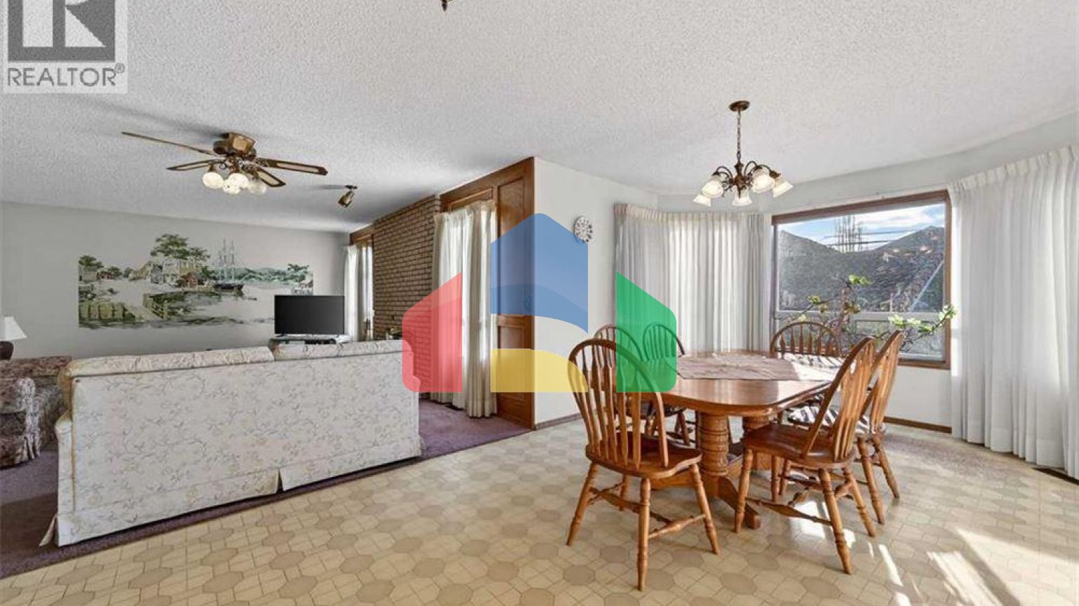 Residential - Single Family Home - Calgary, Canada - Canada