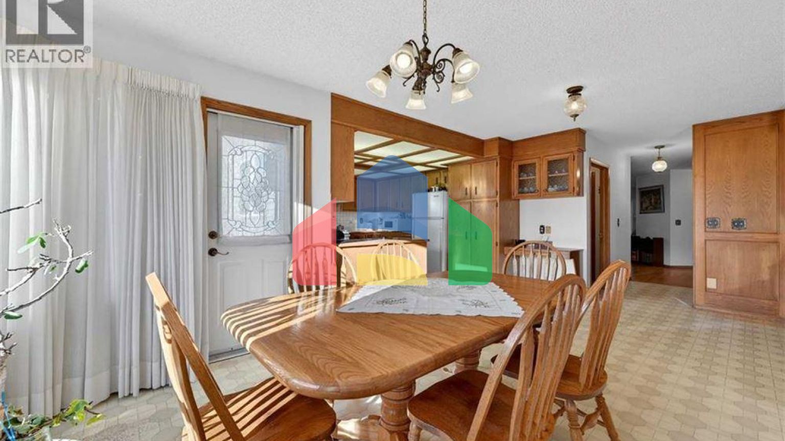 Residential - Single Family Home - Calgary, Canada - Canada