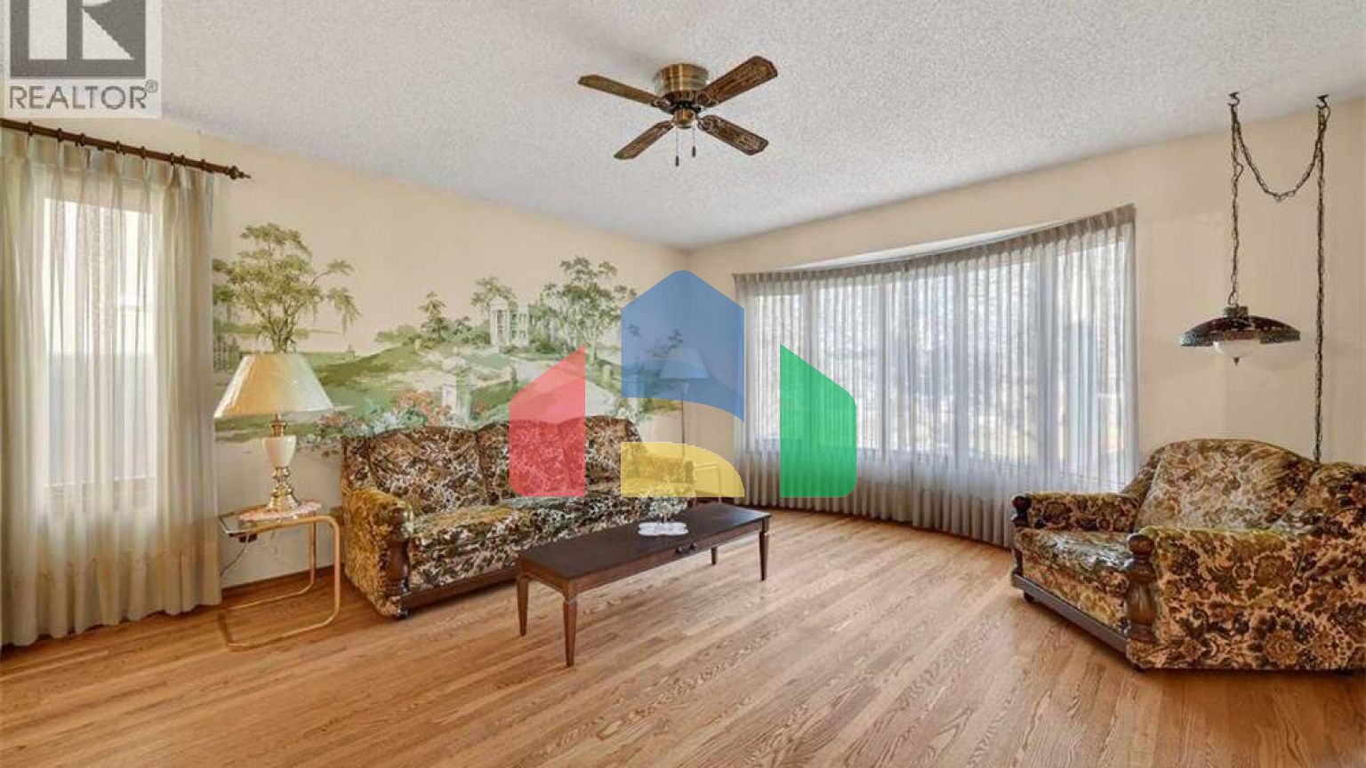 Residential - Single Family Home - Calgary, Canada - Canada