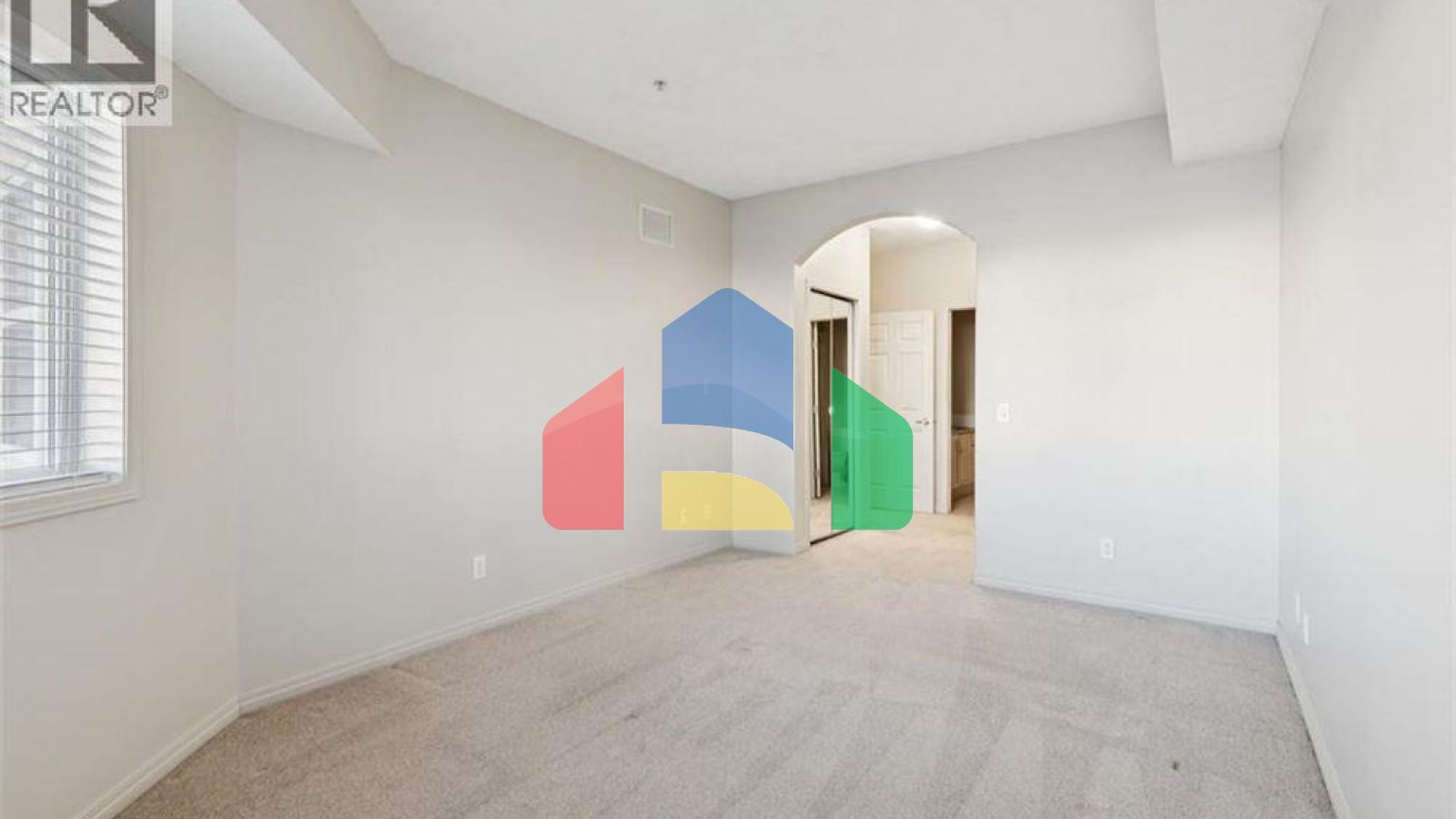 Residential - Condo/Apartment - Calgary, Canada - Canada