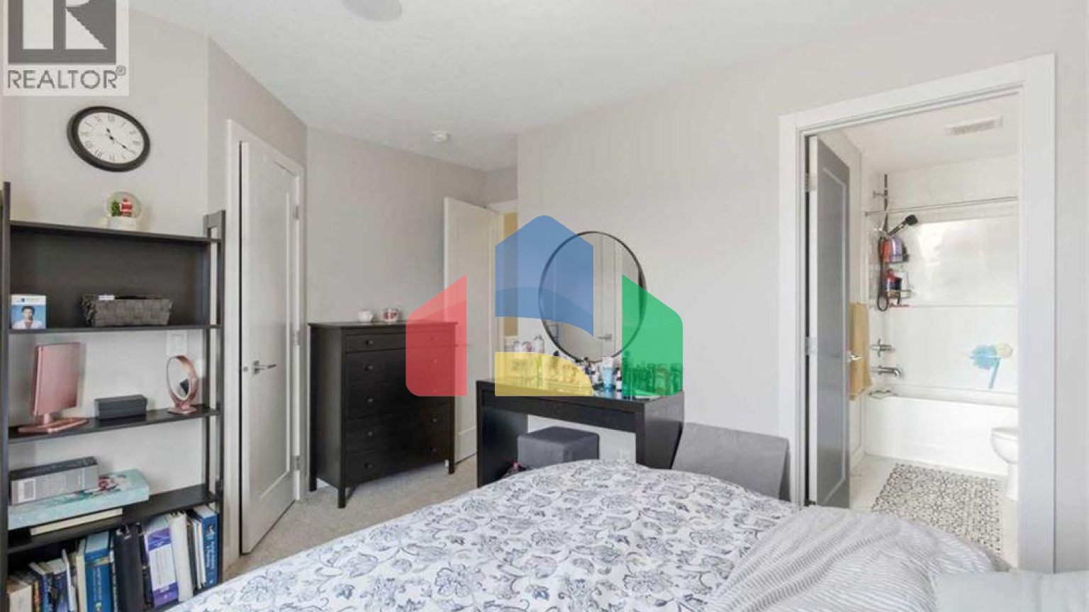 Residential - Condo/Apartment - Calgary, Canada - Canada