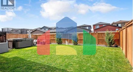 Residential - Single Family Home - Calgary, Canada - Canada