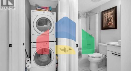 Residential - Single Family Home - Calgary, Canada - Canada