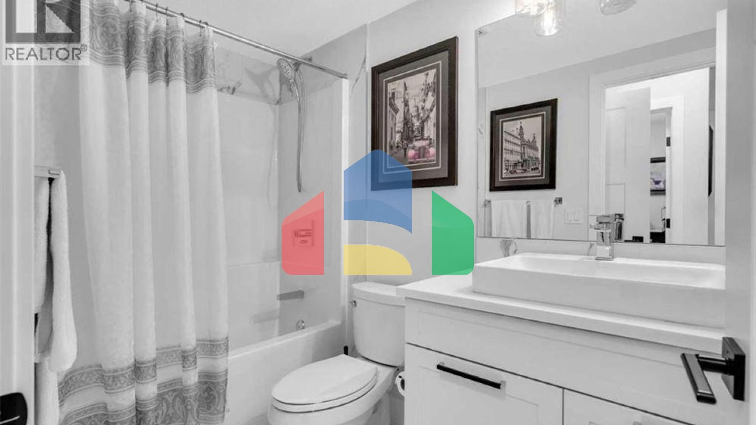 Residential - Single Family Home - Calgary, Canada - Canada