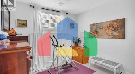 Residential - Single Family Home - Calgary, Canada - Canada