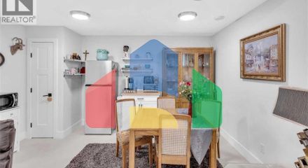 Residential - Single Family Home - Calgary, Canada - Canada