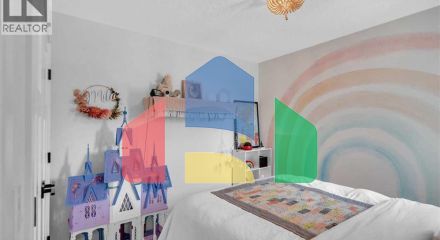 Residential - Single Family Home - Calgary, Canada - Canada