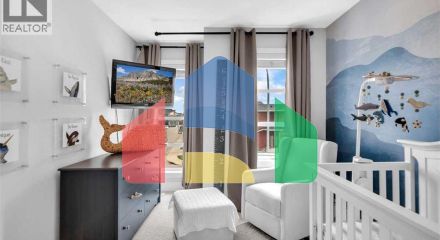 Residential - Single Family Home - Calgary, Canada - Canada