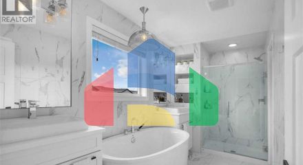 Residential - Single Family Home - Calgary, Canada - Canada