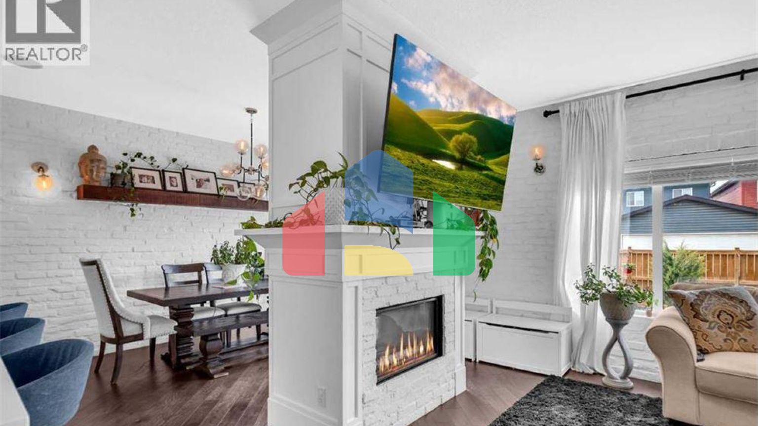 Residential - Single Family Home - Calgary, Canada - Canada