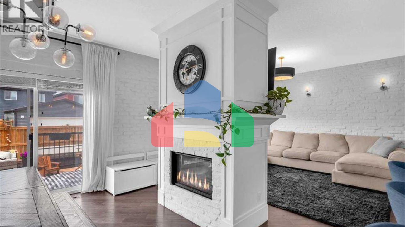 Residential - Single Family Home - Calgary, Canada - Canada