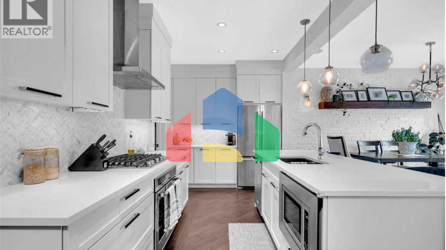 Residential - Single Family Home - Calgary, Canada - Canada