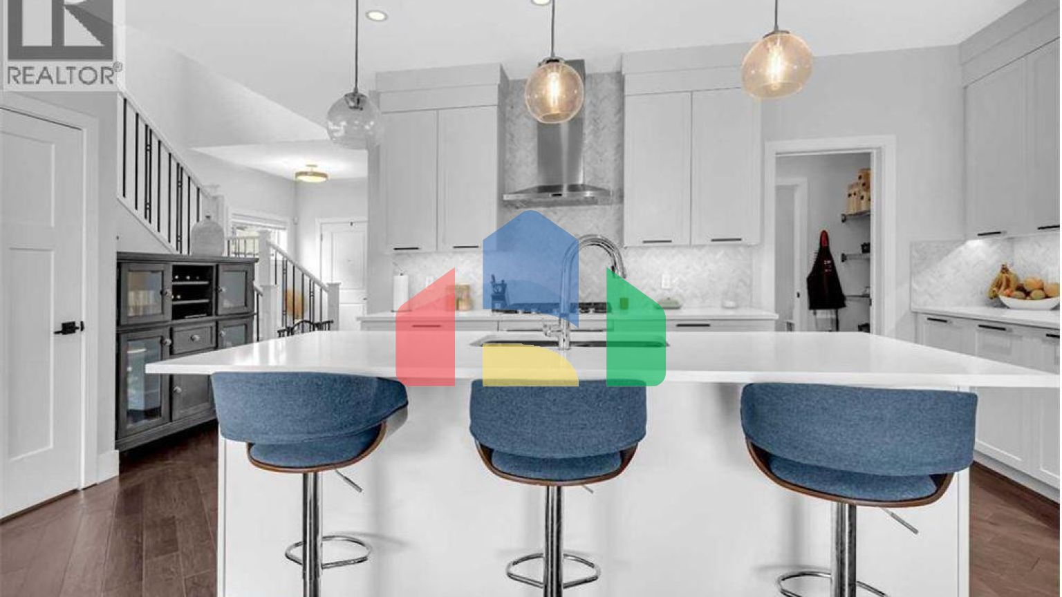 Residential - Single Family Home - Calgary, Canada - Canada