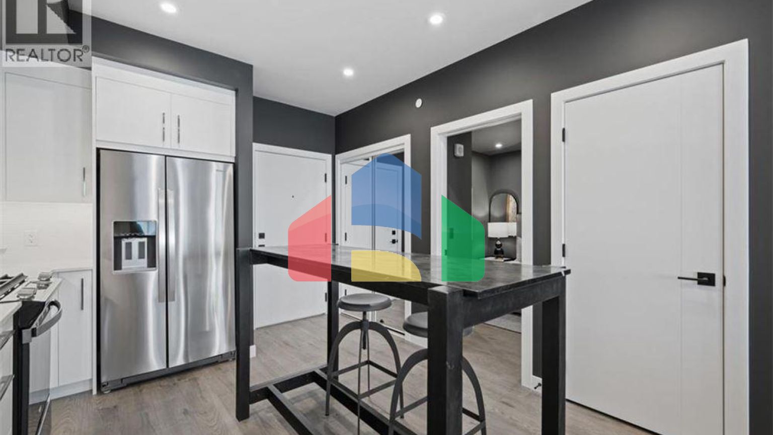 Residential - Condo/Apartment - Calgary, Canada - Canada