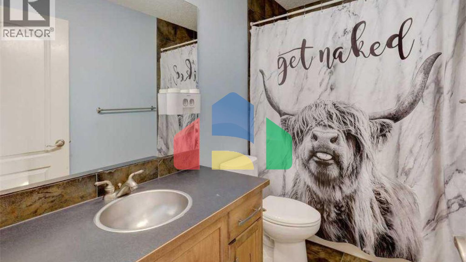 Residential - Single Family Home - Calgary, Canada - Canada