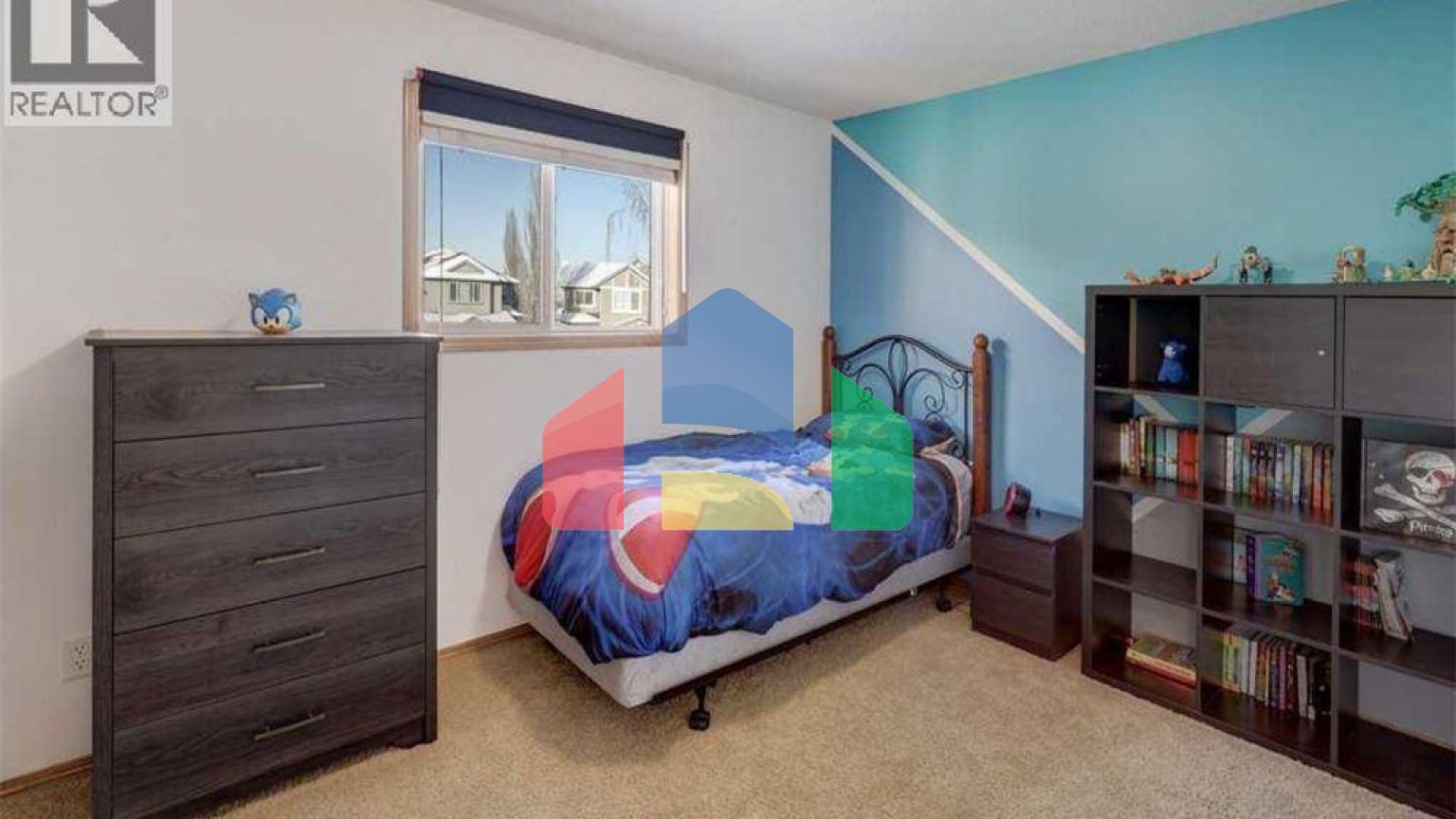 Residential - Single Family Home - Calgary, Canada - Canada